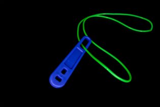 Plastic key for oxygen cylinder